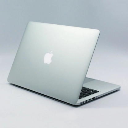 Poza cu Apple MacBook Pro 13-inch